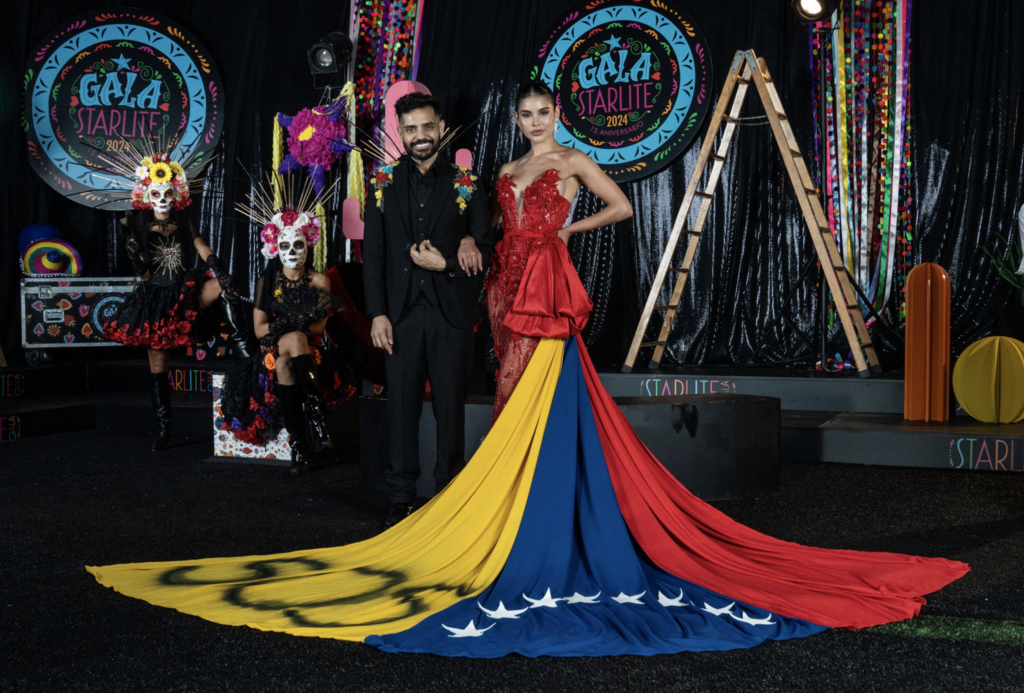 Ninoska V&aacute;squez y Michael Costello en la Gala Starlite 2024. (Foto: Fran Araujo/Grupo Starlite)