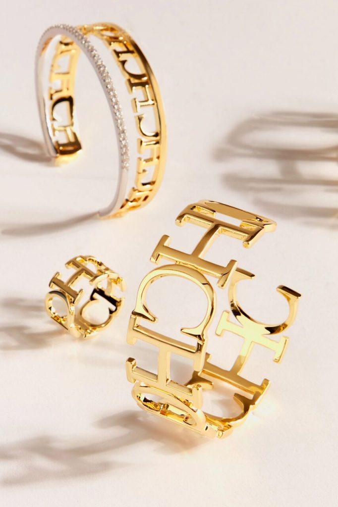 brazalete, anillos, carolina herrera, joyas baratas, bisuter&iacute;a
