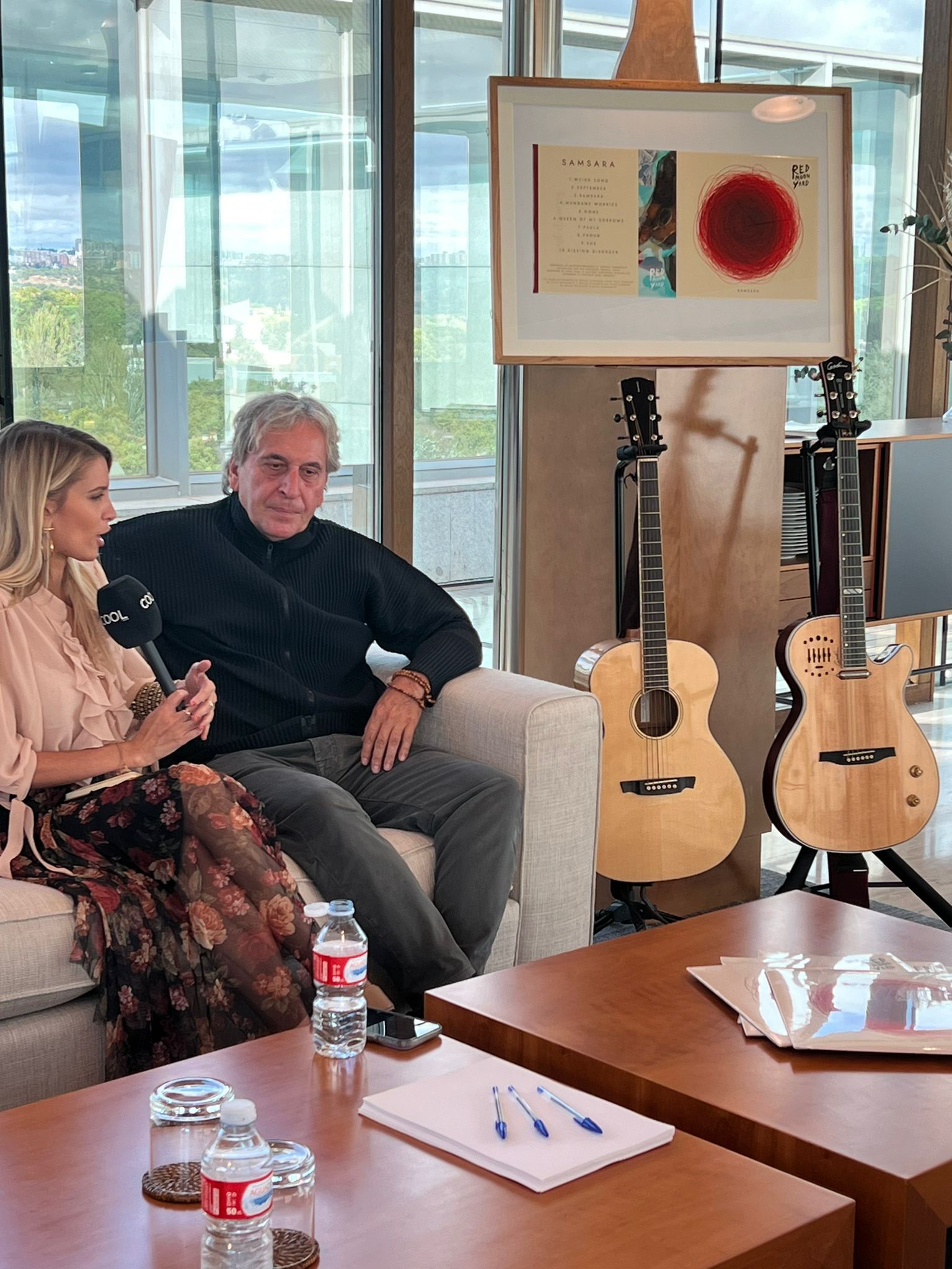 Fina Grosso entrevistando al empresario y m&uacute;sico Marcos Fermoselle