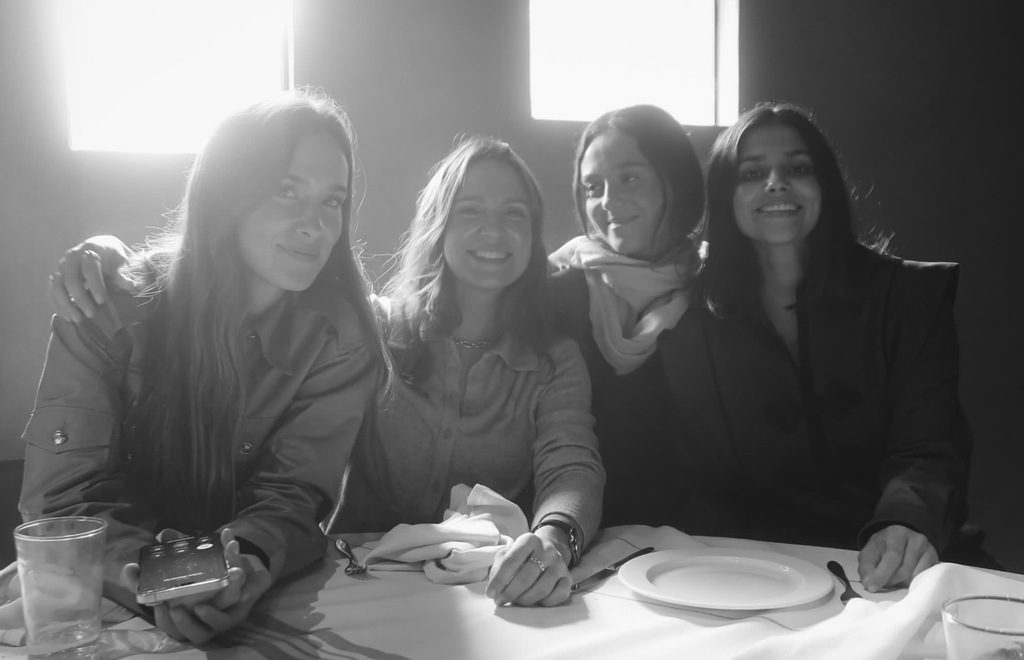 Mar&iacute;a Pombo, Victoria Federica, Marta Pombo