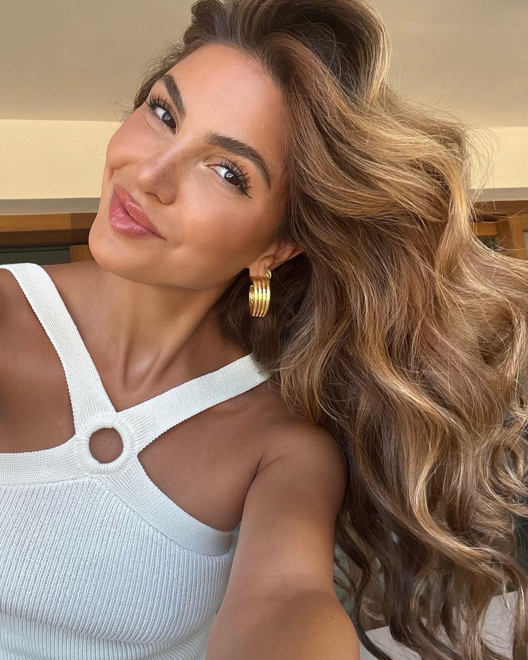 Negin Mirsaleh, Gua Sha, pelo