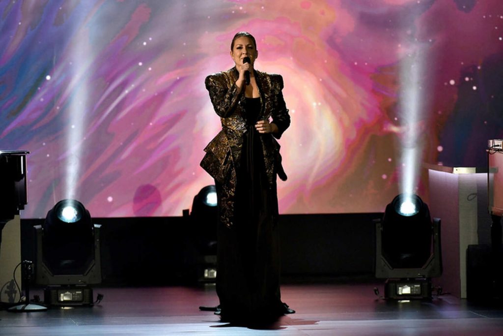 Ni&ntilde;a Pastori actuando