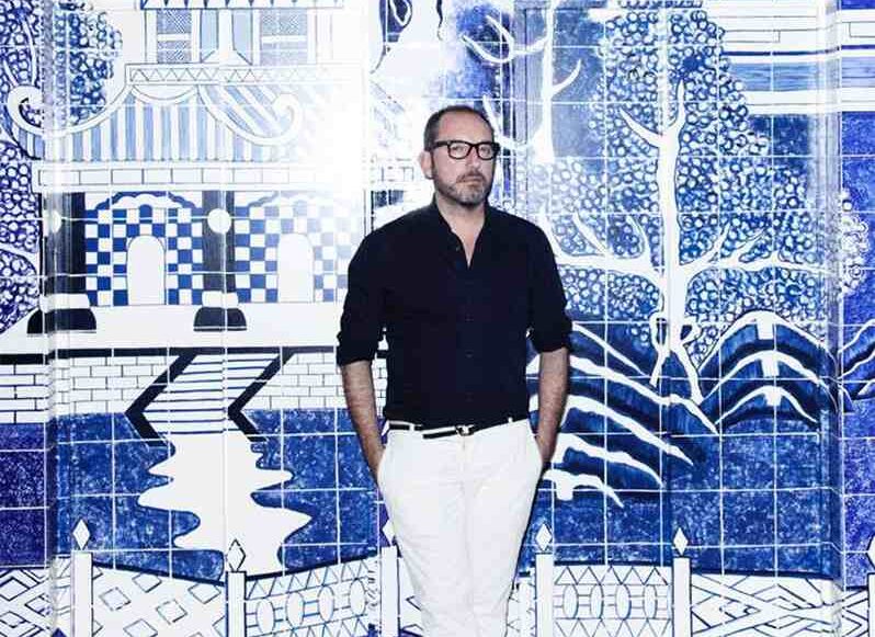 L&aacute;zaro Rosa-Viol&aacute;n Studio