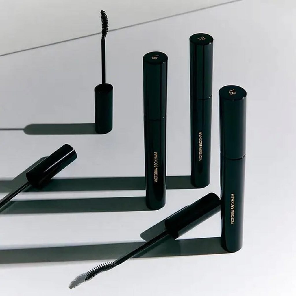 M&aacute;scara de pesta&ntilde;as de Victoria Beckham para un pack de belleza