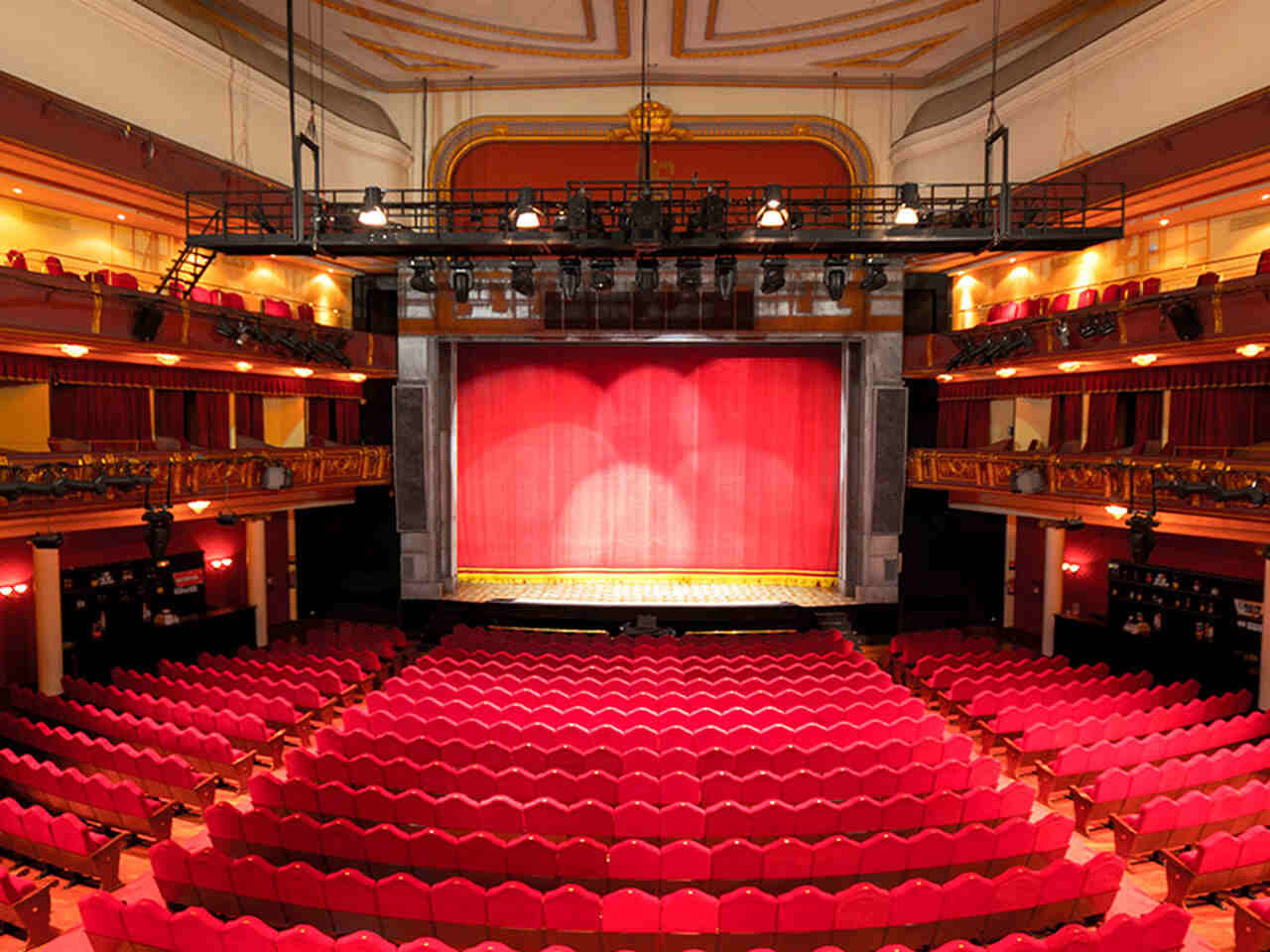 Teatro Nuevo Alcal&aacute;, teatro, Madrid