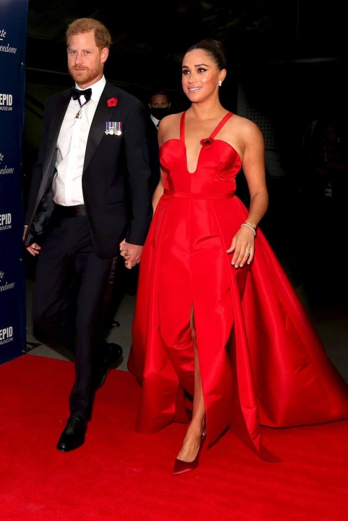 Meghan Markle con el Pr&iacute;ncipe Harry