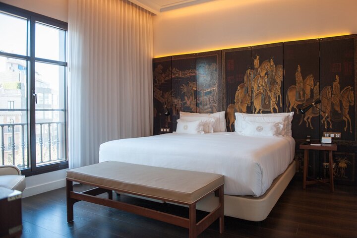 Cama de la suite del hotel de Barcelona de la bolsa de los Oscar