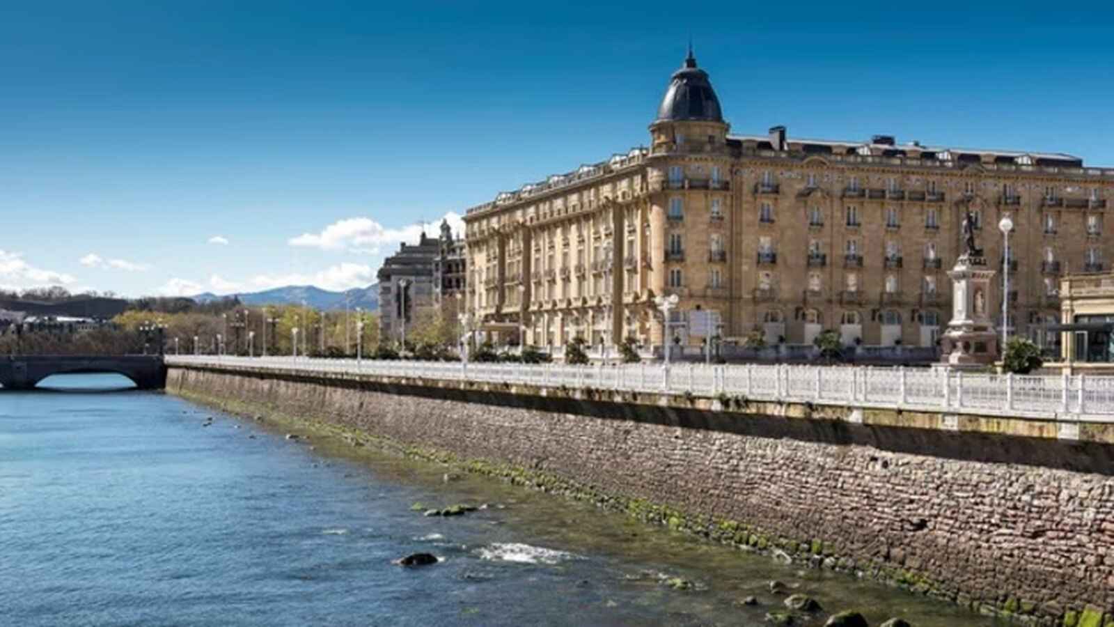 Hotel Mar&iacute;a Cristina para el D&iacute;a del Padre en San Sebasti&aacute;n 