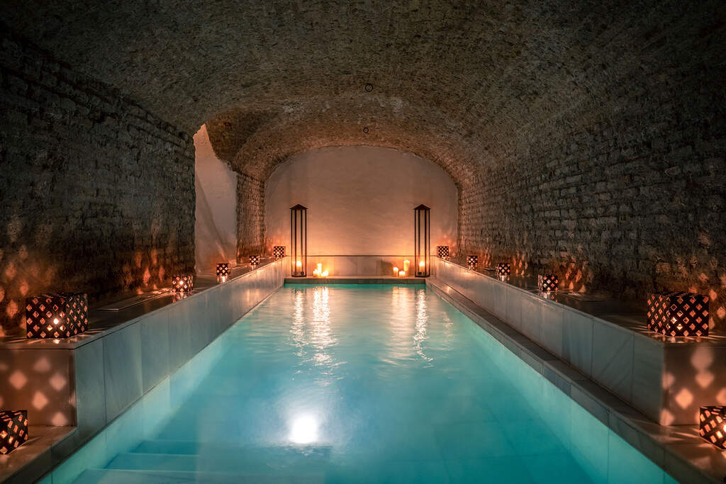Ba&ntilde;os &aacute;rabes