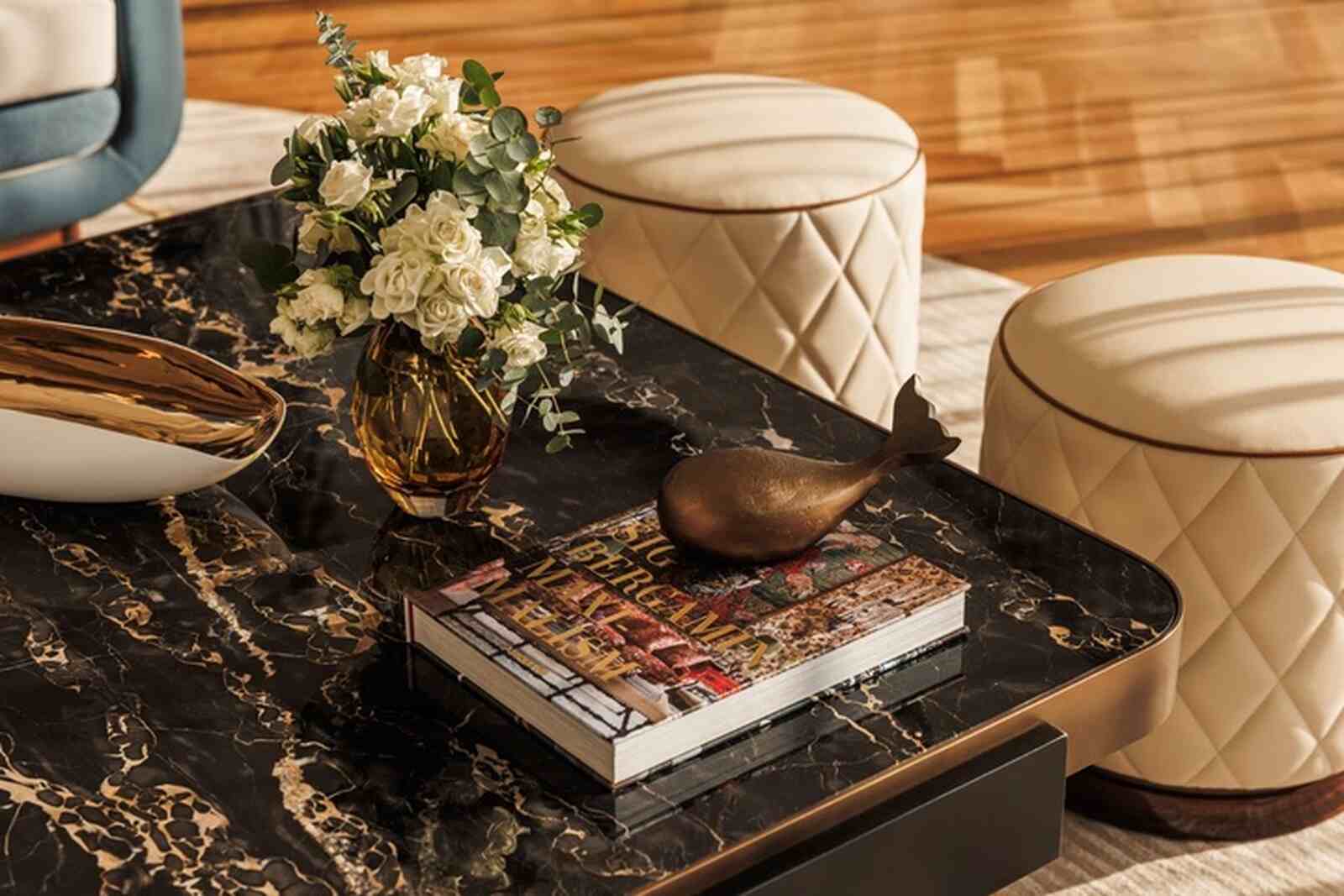 Mesa de decoraci&oacute;n del Jumeirah Marsa Al Arab de Dub&aacute;i