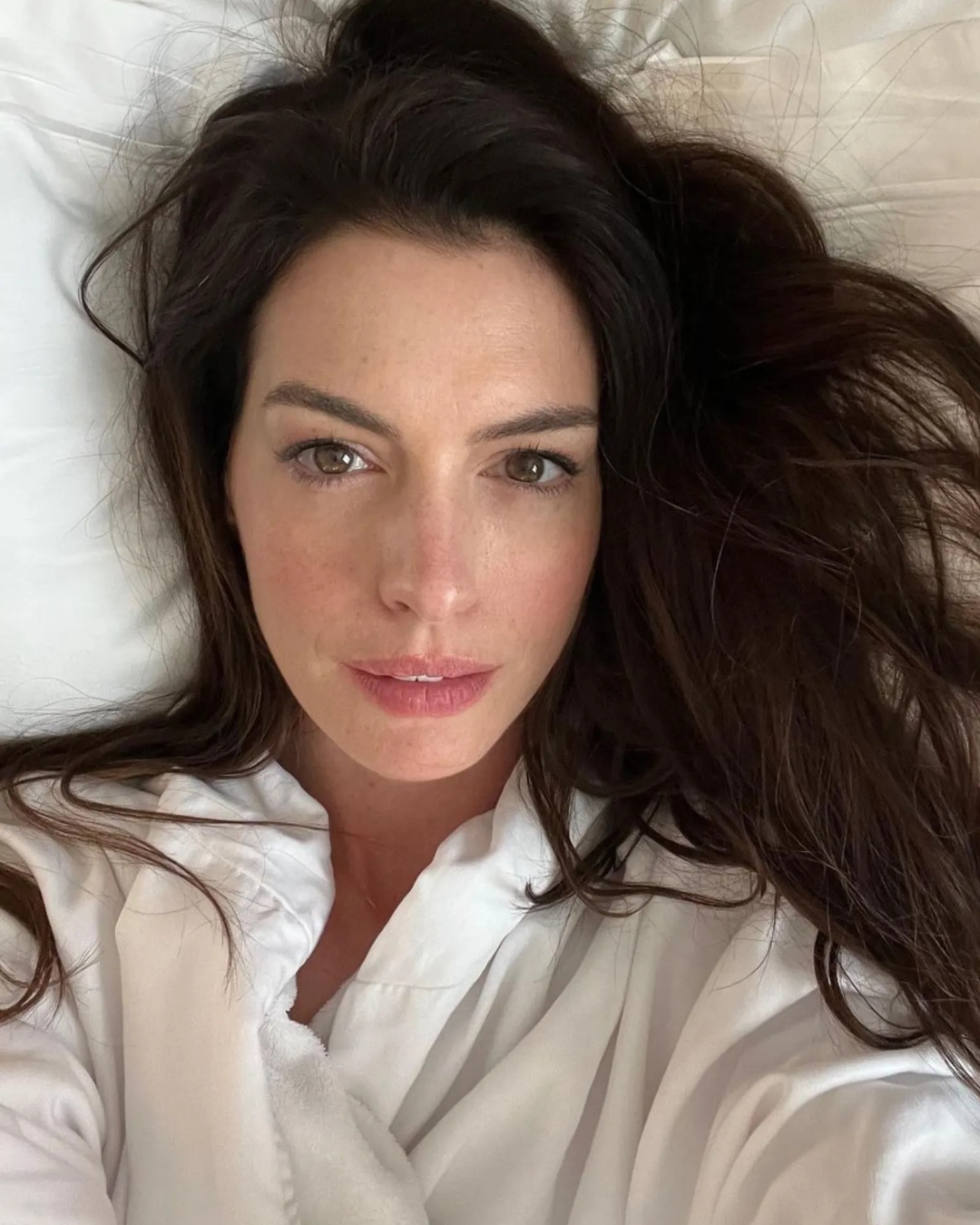 anne hataway rostro