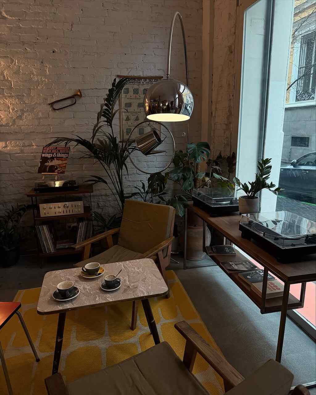 Cafeter&iacute;a Madrid, Faraday