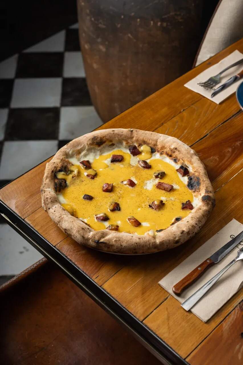 pizza carbonara