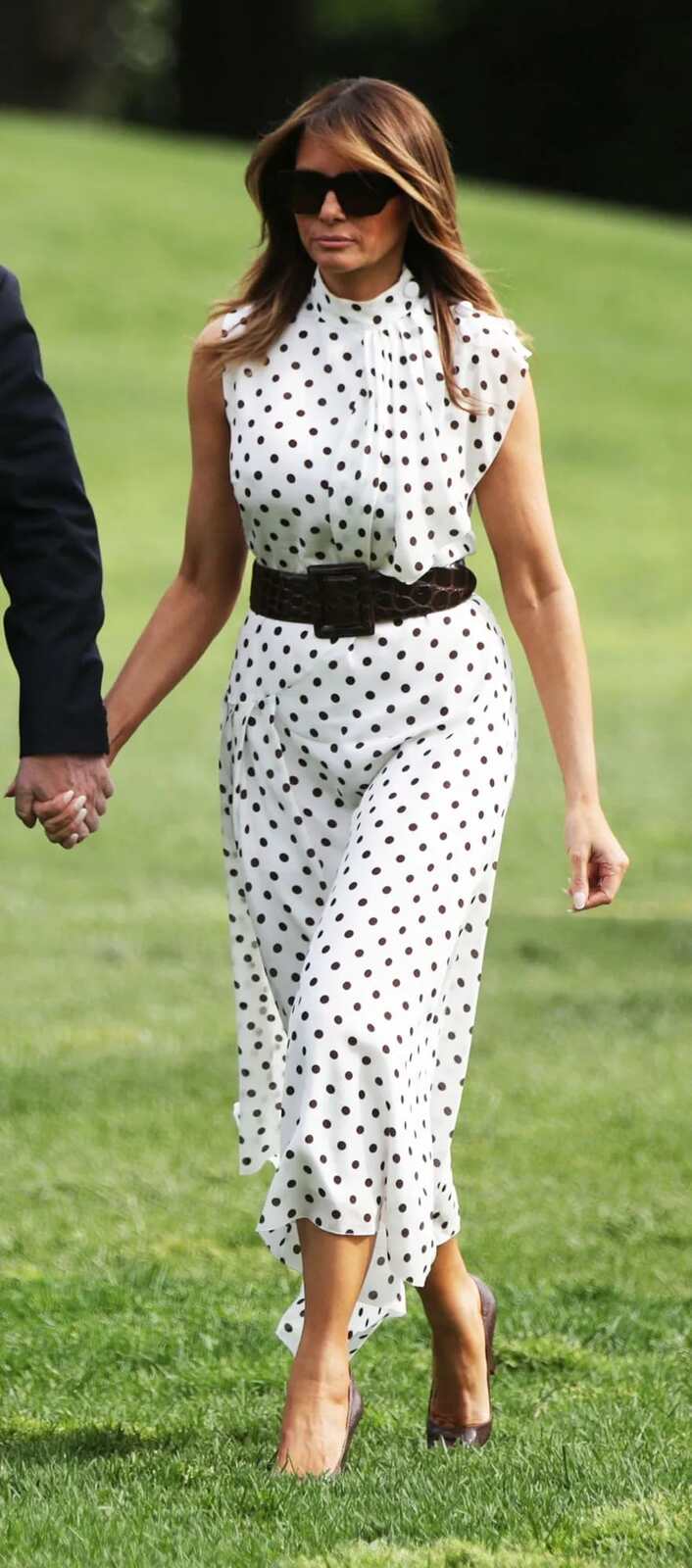 Melania Trump con un vestido de lunares