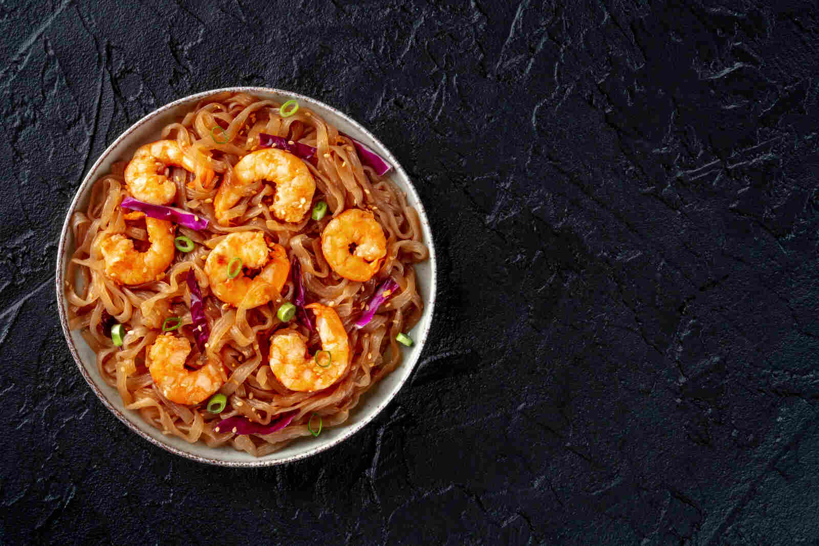 Pasta Konjac con gambas para adelgazar