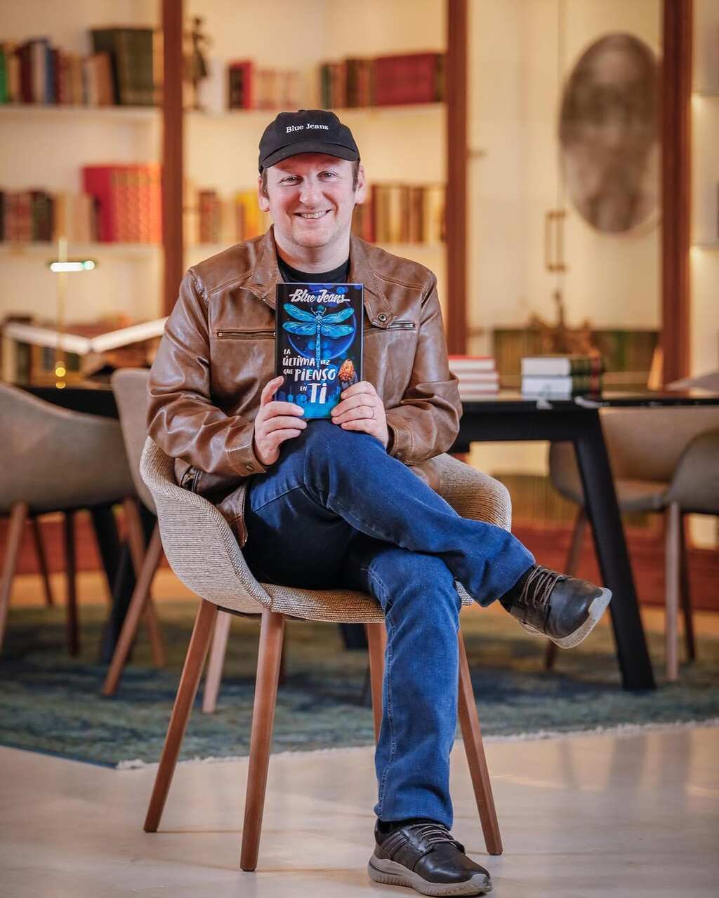 &uacute;ltimo libro blue jeans
