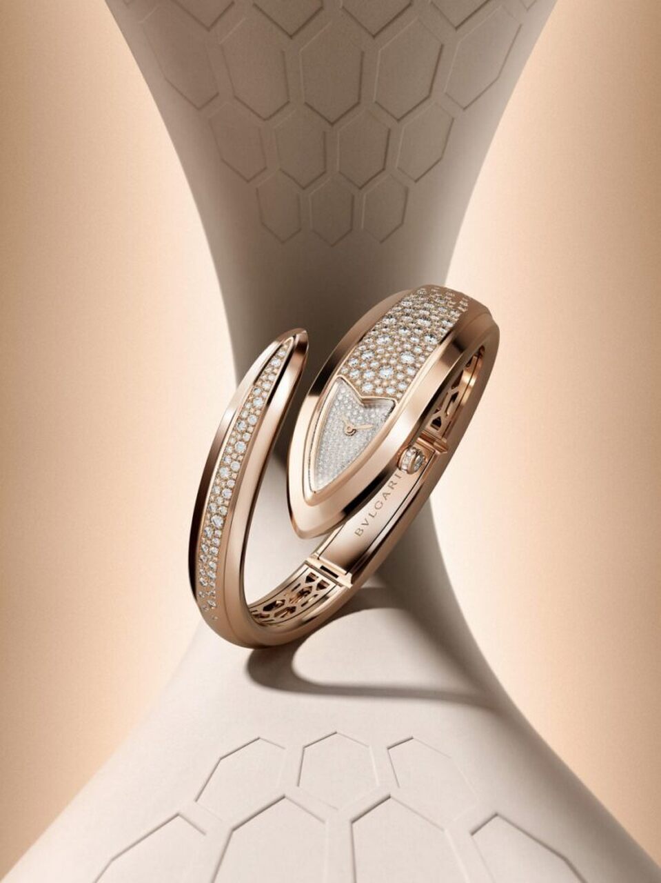 watches and wonders 2025 bvlgari, relojes