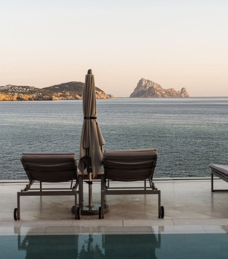 D&iacute;a de la Tierra, hotel Ibiza