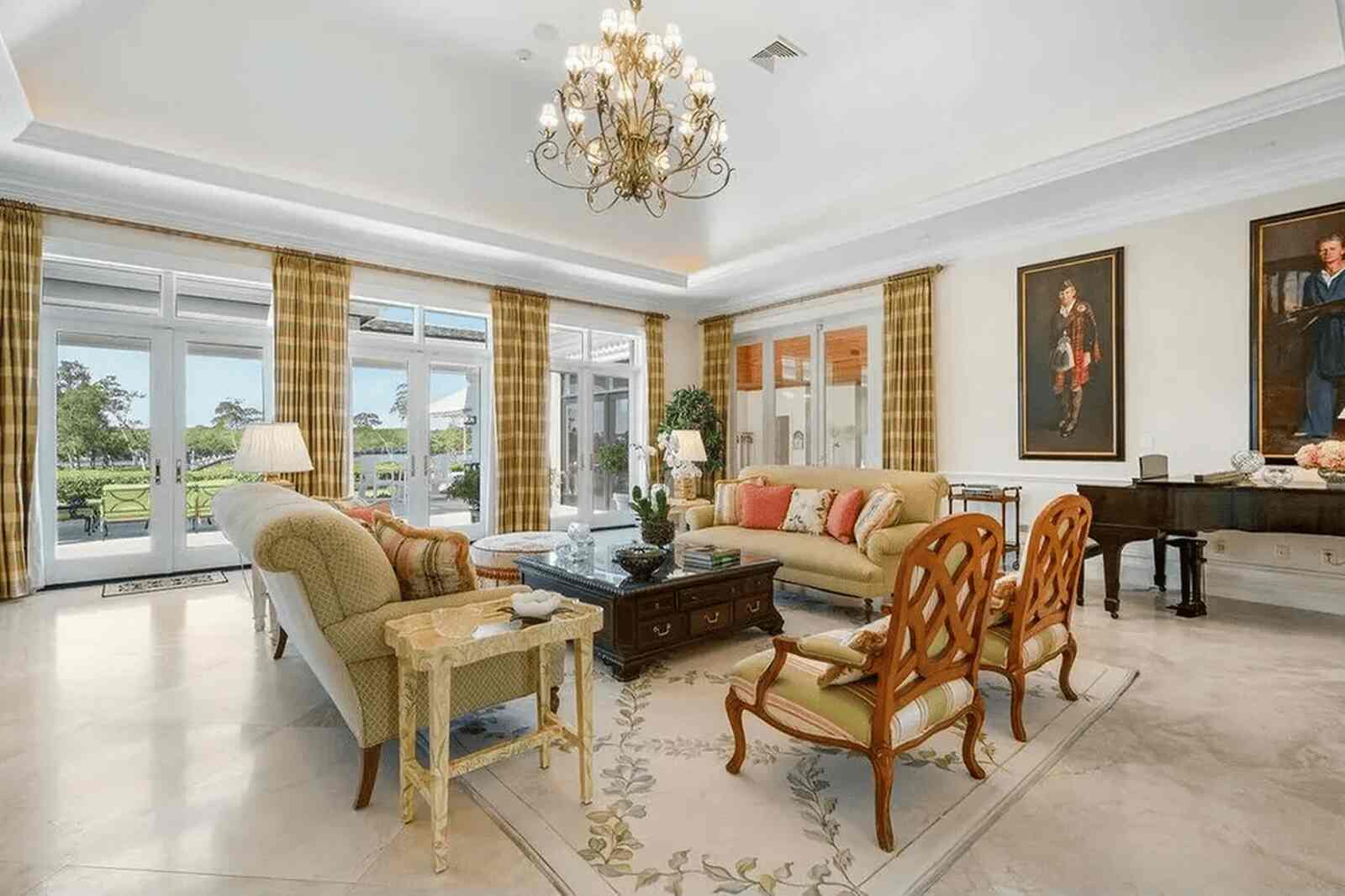 Sal&oacute;n de la mansi&oacute;n de Bill Gates