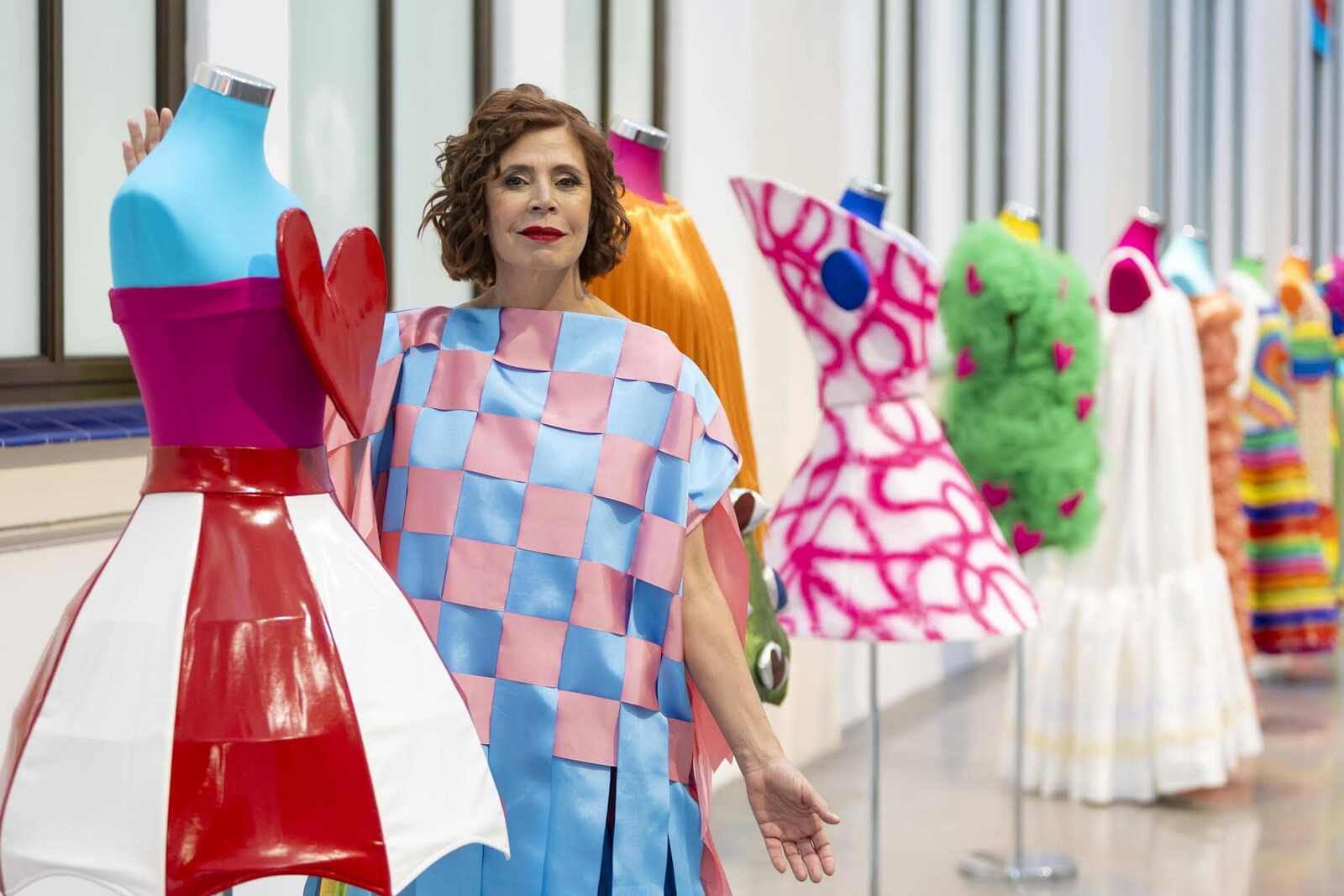 Agatha Ruiz de la Prada en su exposición en Málaga