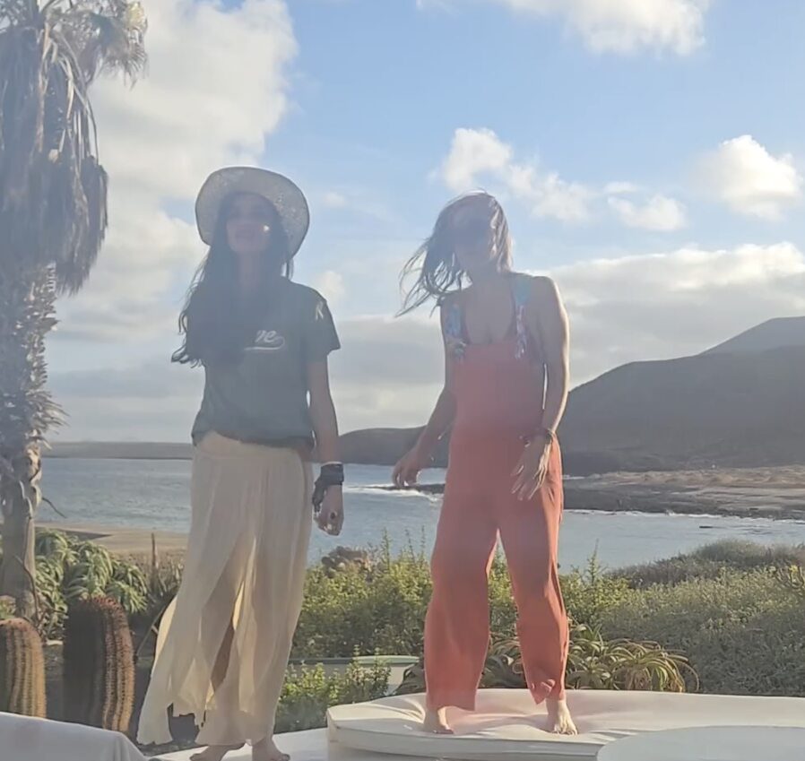 Sara Carbonero, Isabel Jim&eacute;nez, Lanzarote