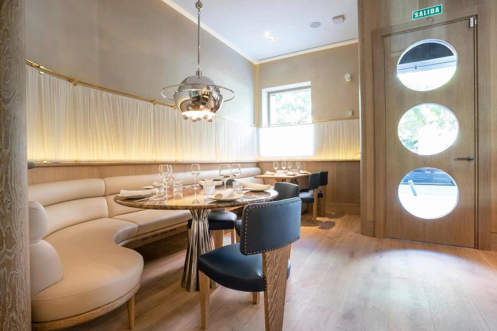 Restaurante Bistron&oacute;mika