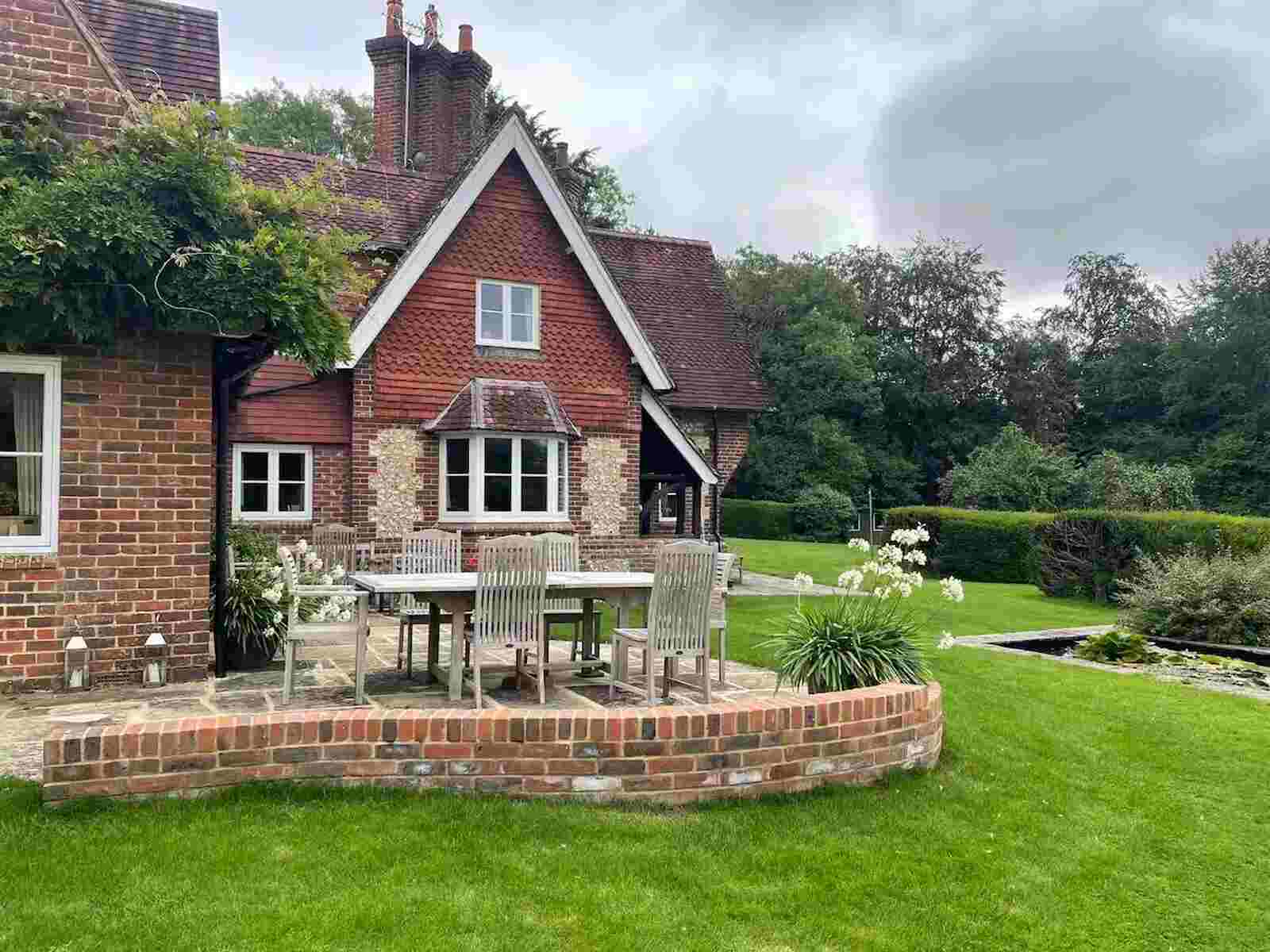 JArd&iacute;n de la casa de Jane Austen