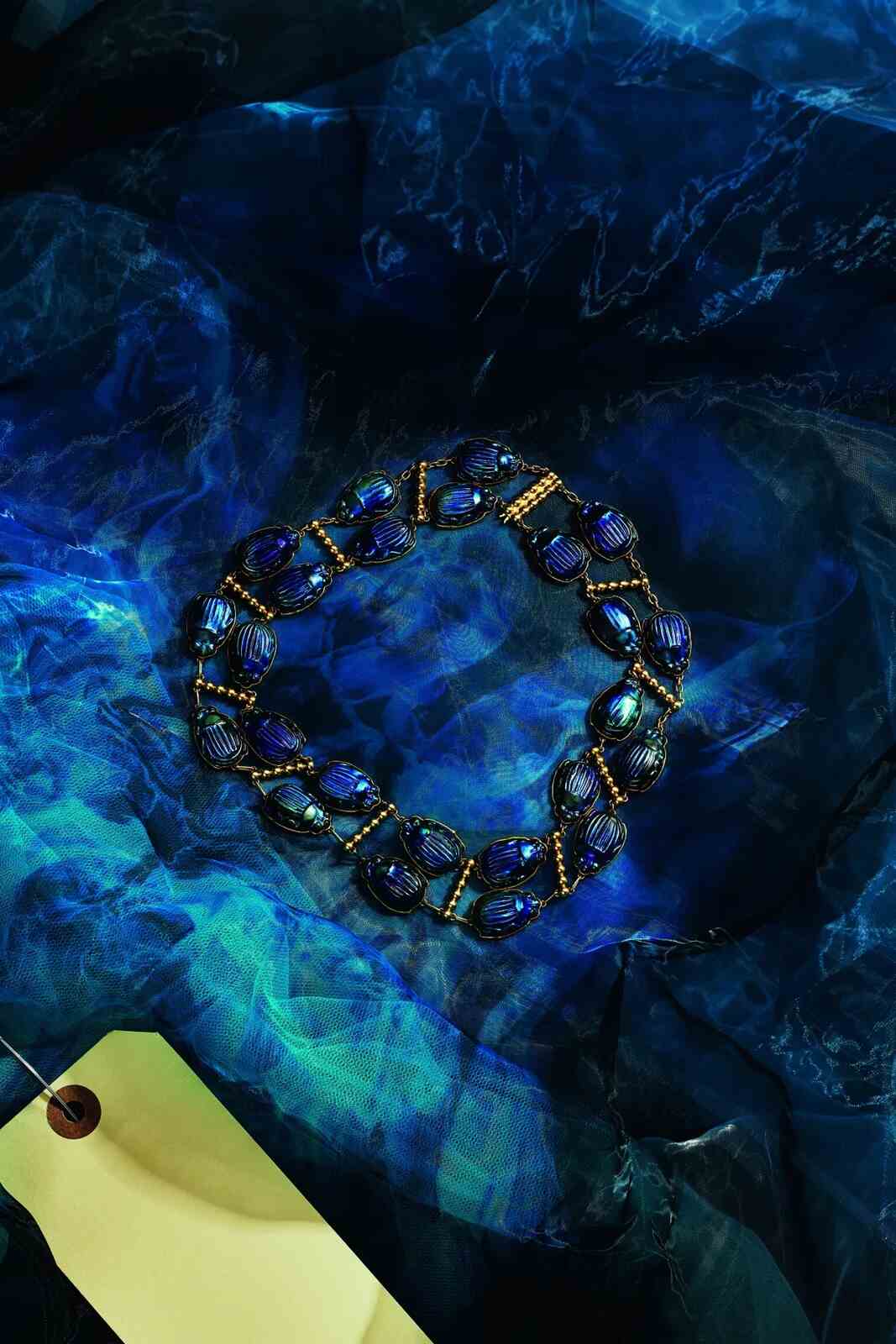 Collar azul
