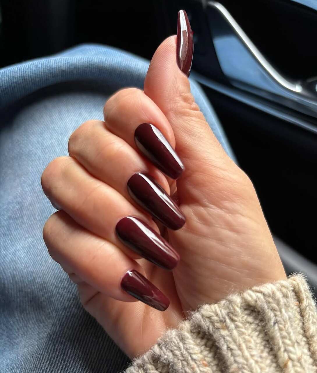 manicura uñas cereza