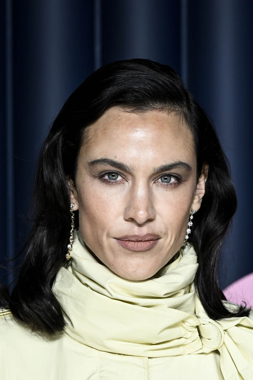 alexa chung british awards