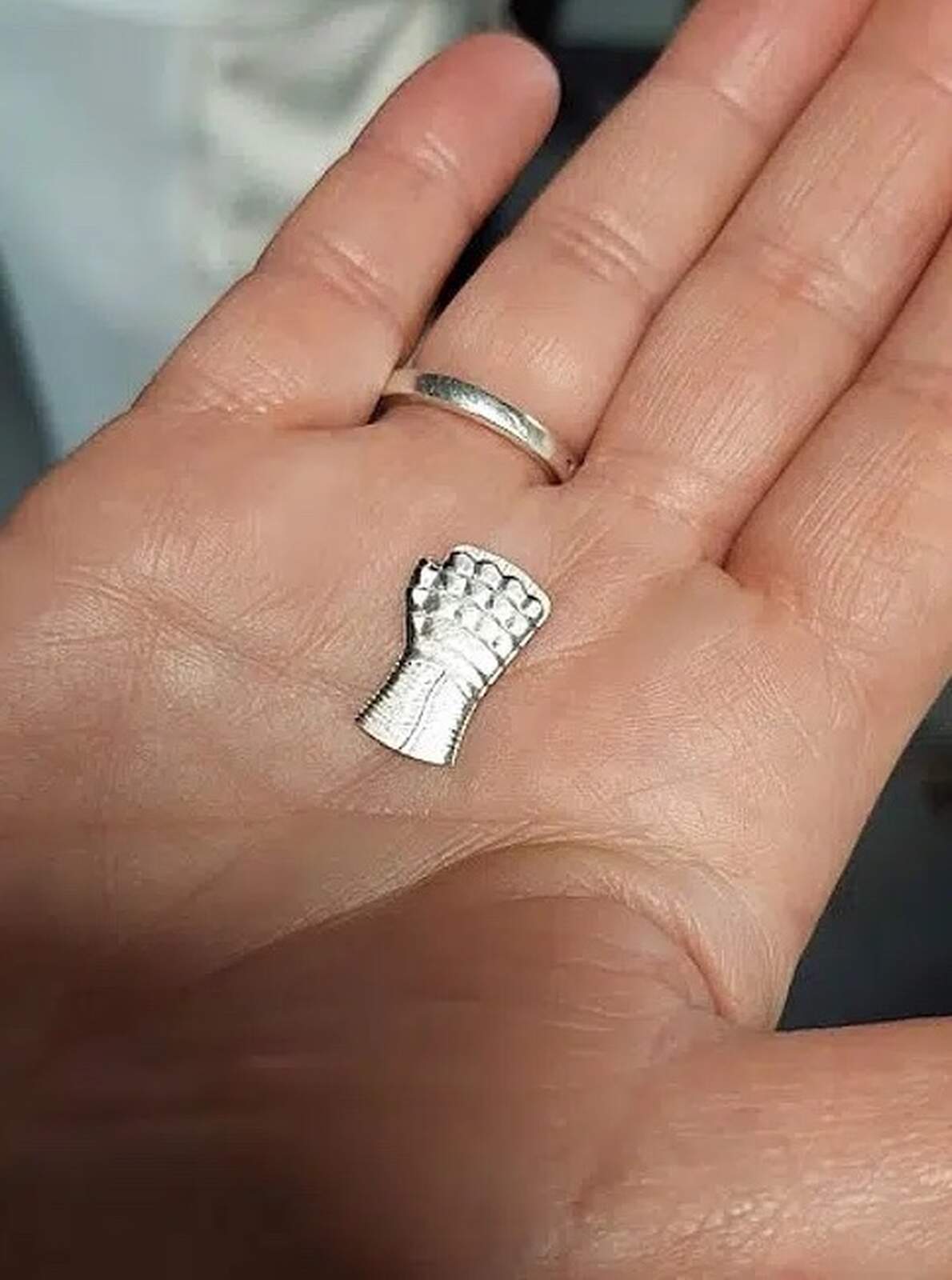 Mano de la esfera