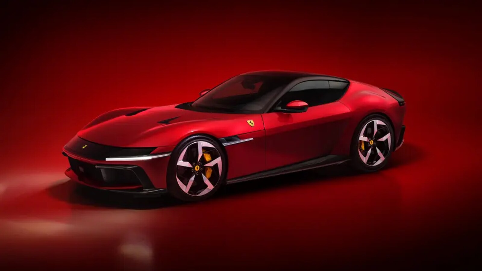 Nuevo Ferrari del futbolista sevillano