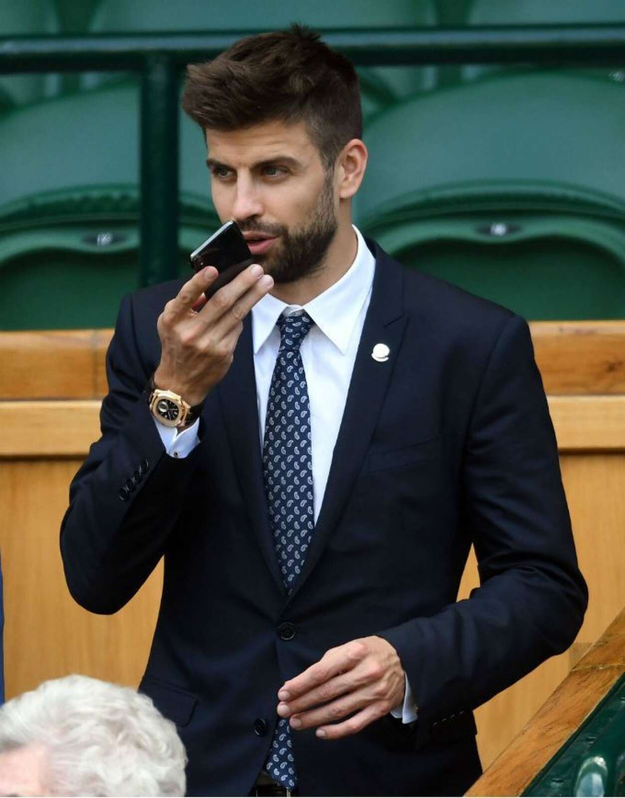 Piqu&eacute; con un reloj de lujo en Wimbledon