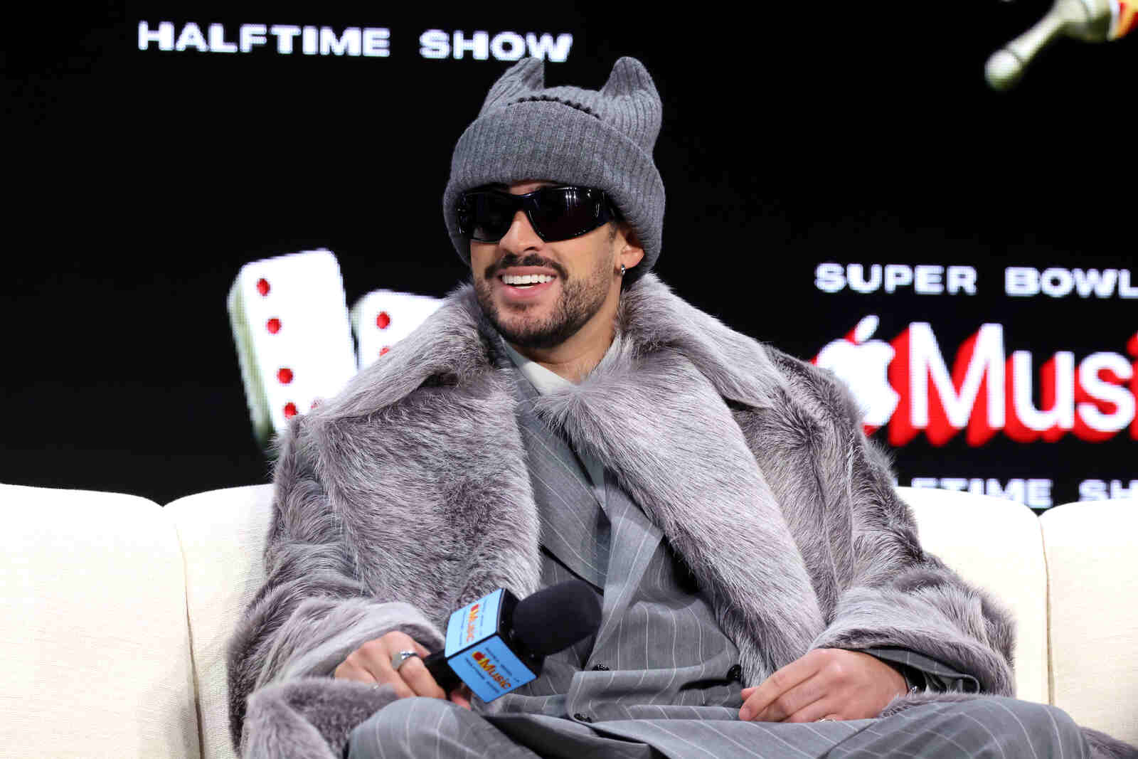 Bad Bunny de promoción de la Super Bowl