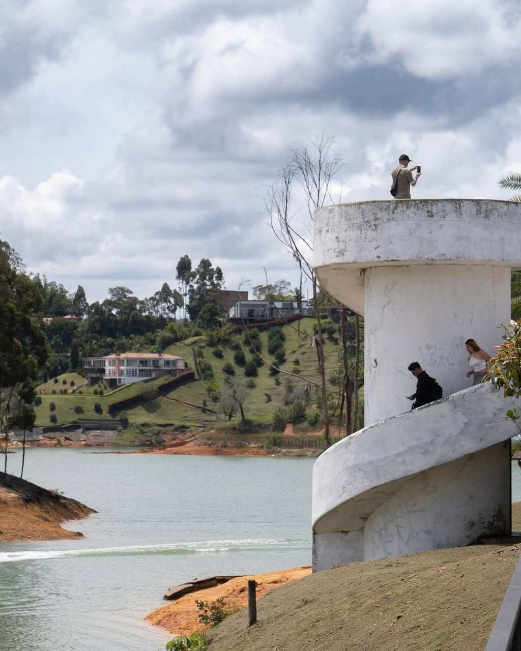 finca la manuela pablo escobar