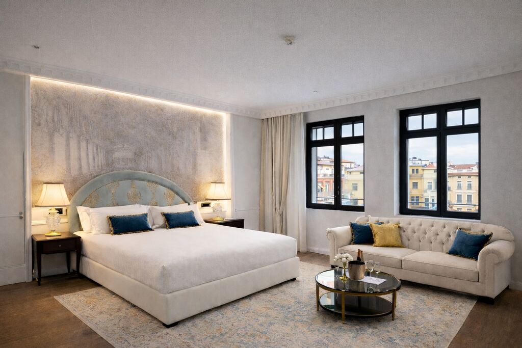 Gran Hotel Claridge Granada
