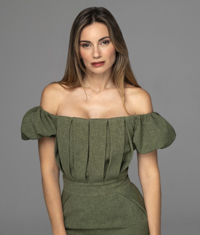 Norma Ruiz, Idilia