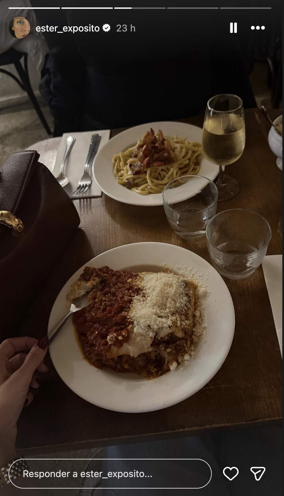 Storie de Ester Exp&oacute;sito cenando con Mbapp&eacute;