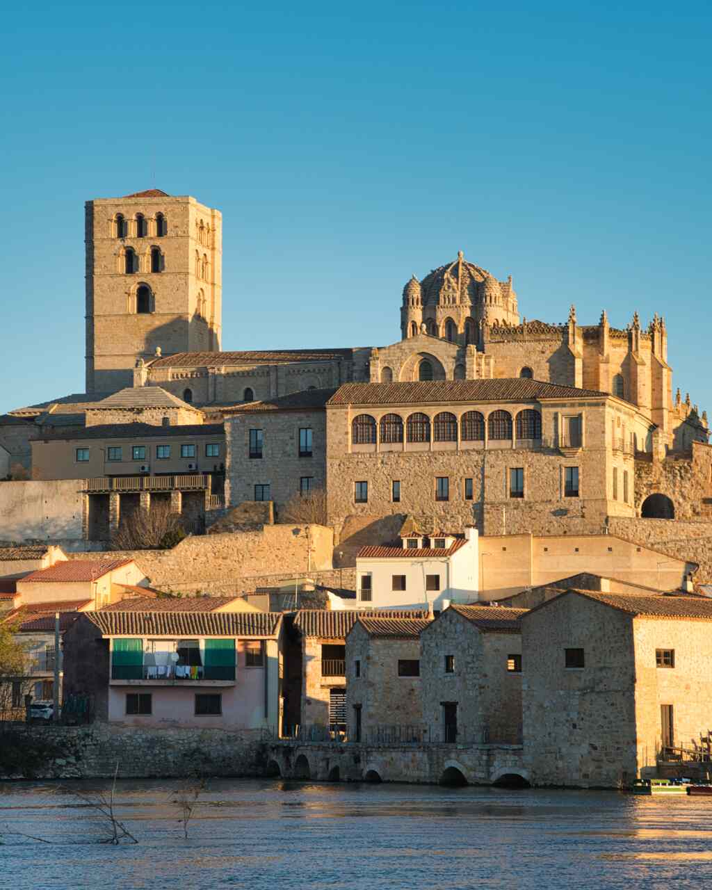 destinos espa&ntilde;a semana santa