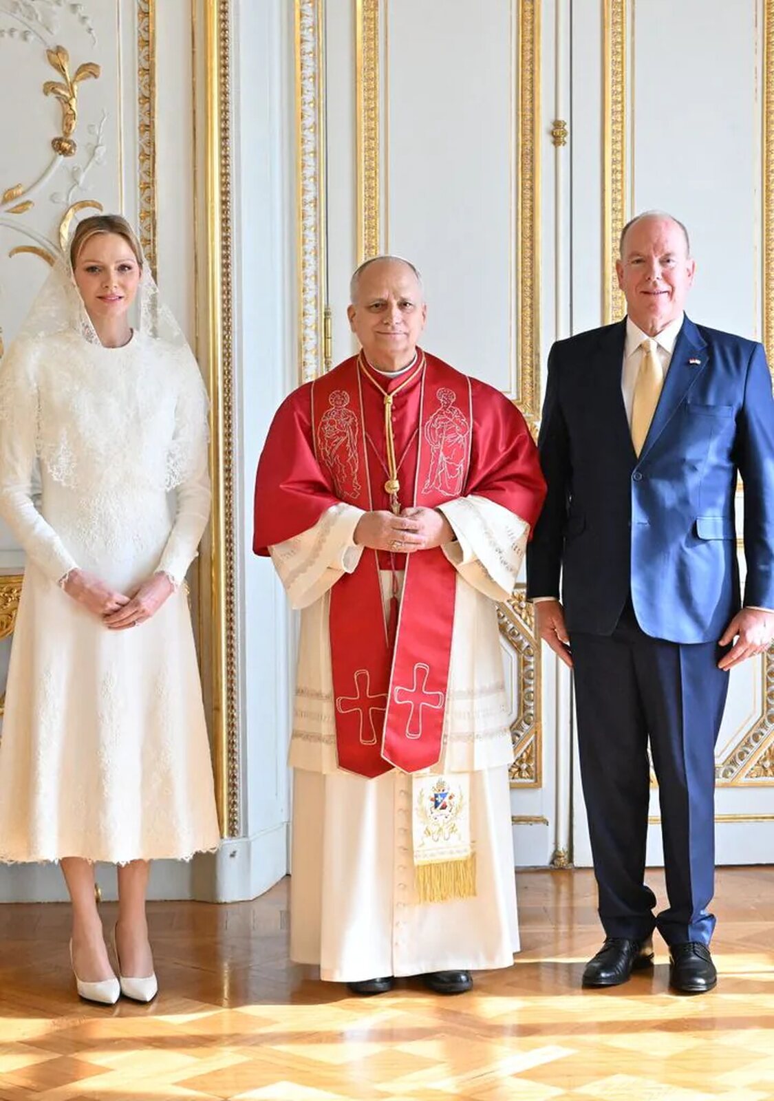 El pr&iacute;ncipe de M&oacute;naco y Charlene de M&oacute;naco con el Papa en Semana Santa