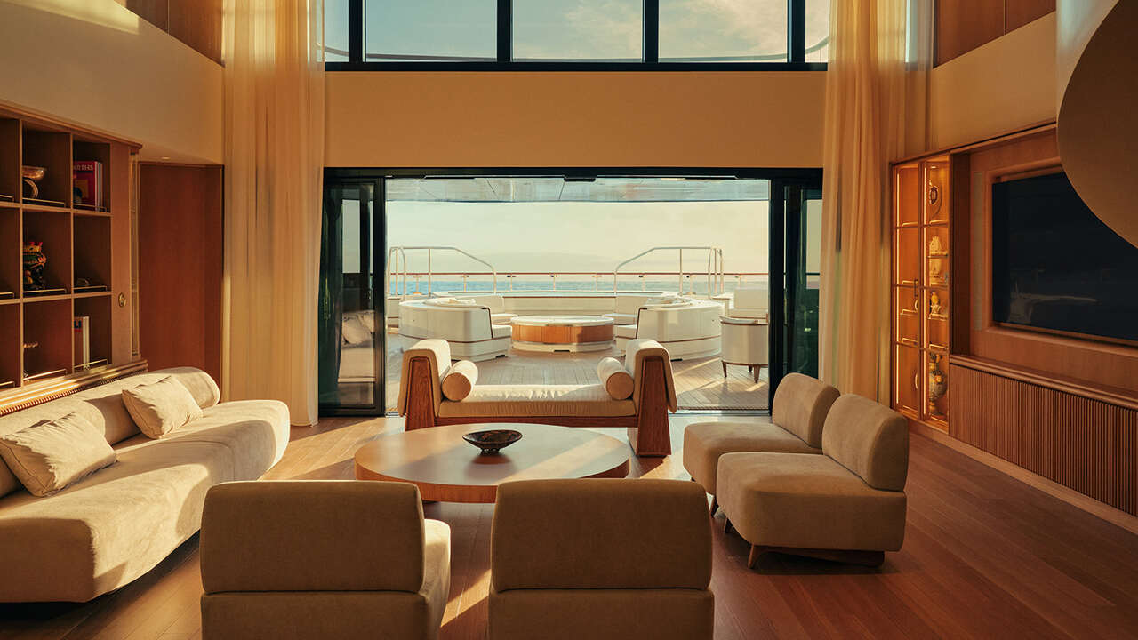 yate four seasons