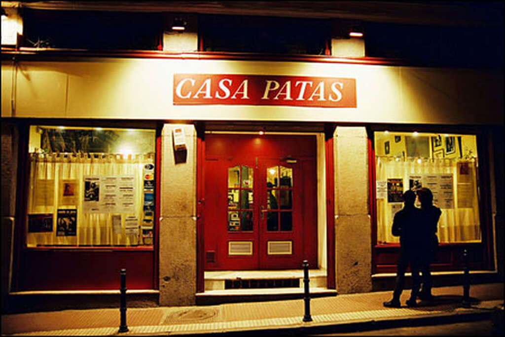 Rosal&iacute;a, Casa Patas
