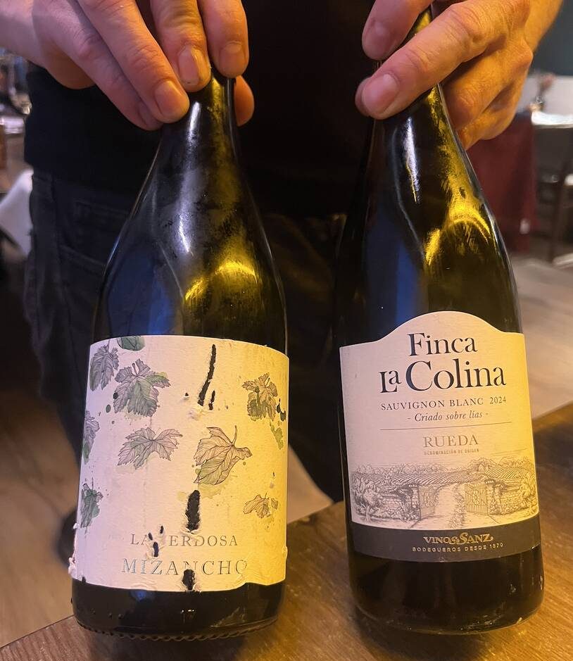 Vinos, Uskar