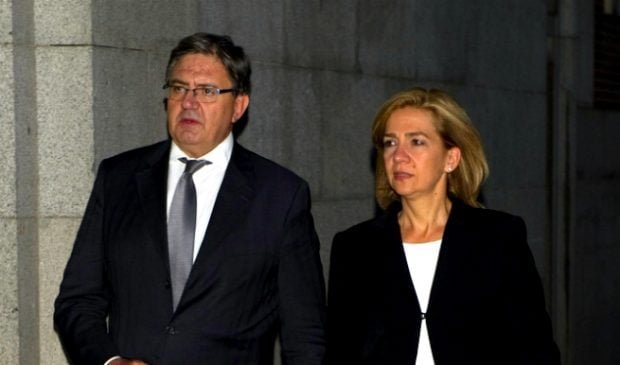 Carlos Garca Revenga y la Infanta Crisitna (Gtres)