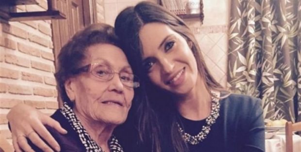 Sara Carbonero con su abuela (Instagram)
