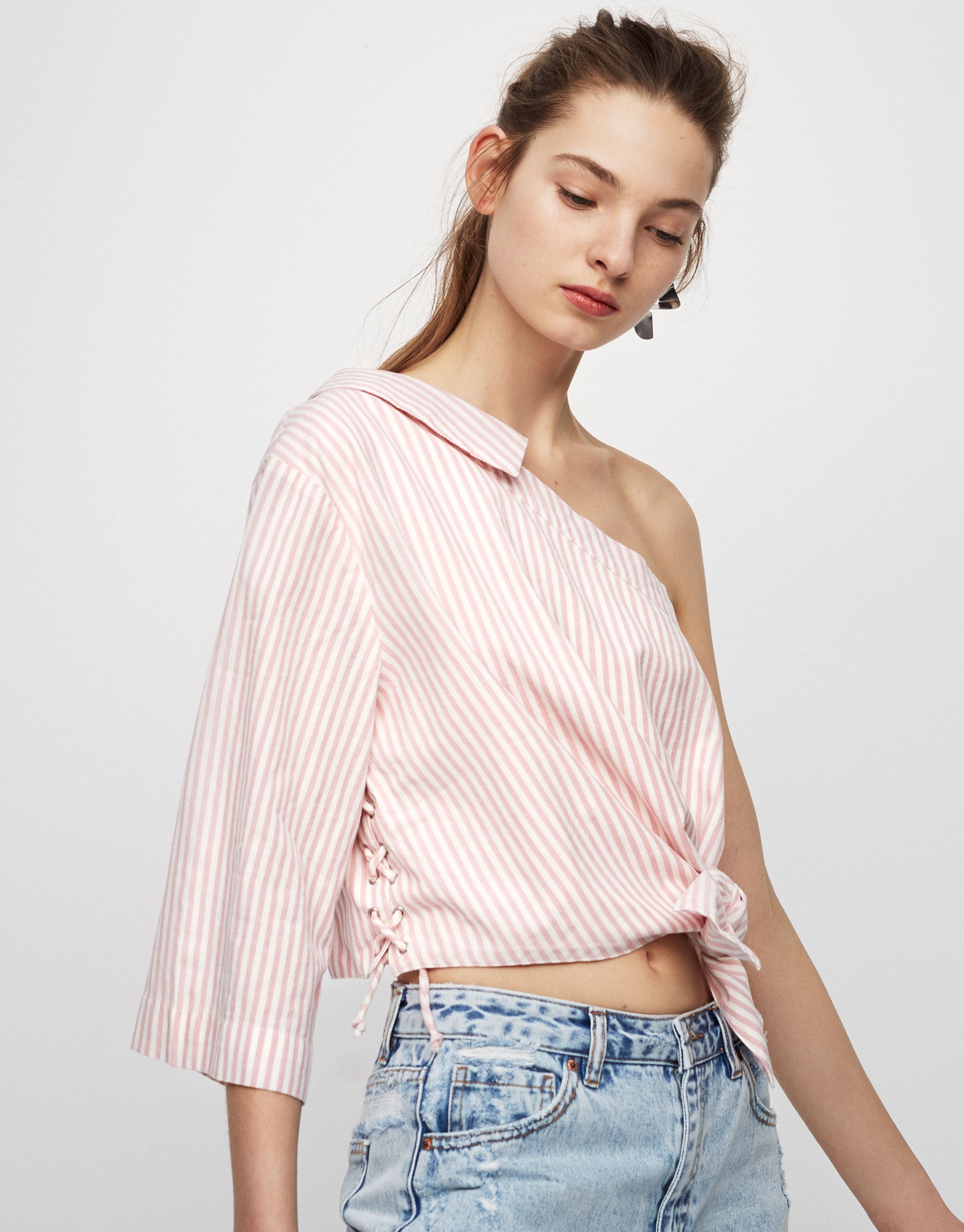 Top Pull&Bear Cuello Camisa Tendencias Primavera 2017