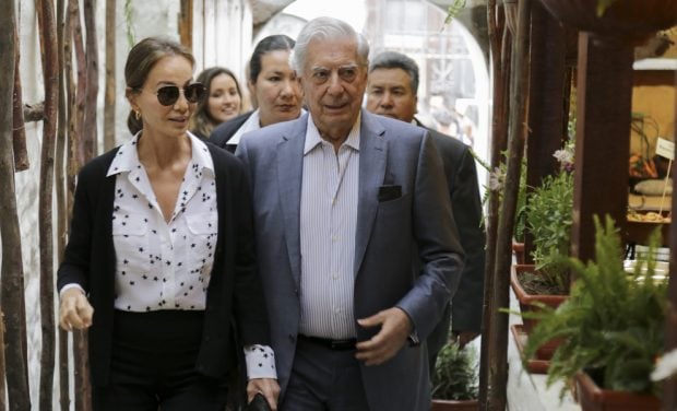 Mario Vargas Llosa e Isabel Preysler
