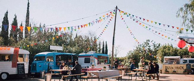 Van Van Market 