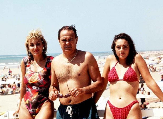 Pedro Carrasco con su hija Roc&iacute;o y su pareja, Raquel Mosquera /Gtres