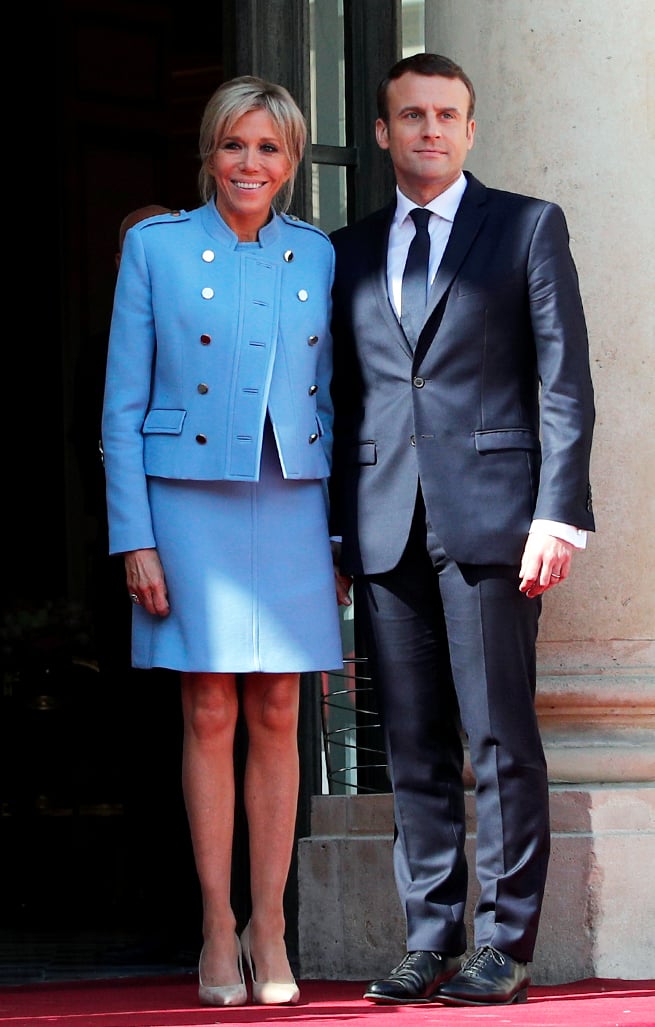brigitte macron azul